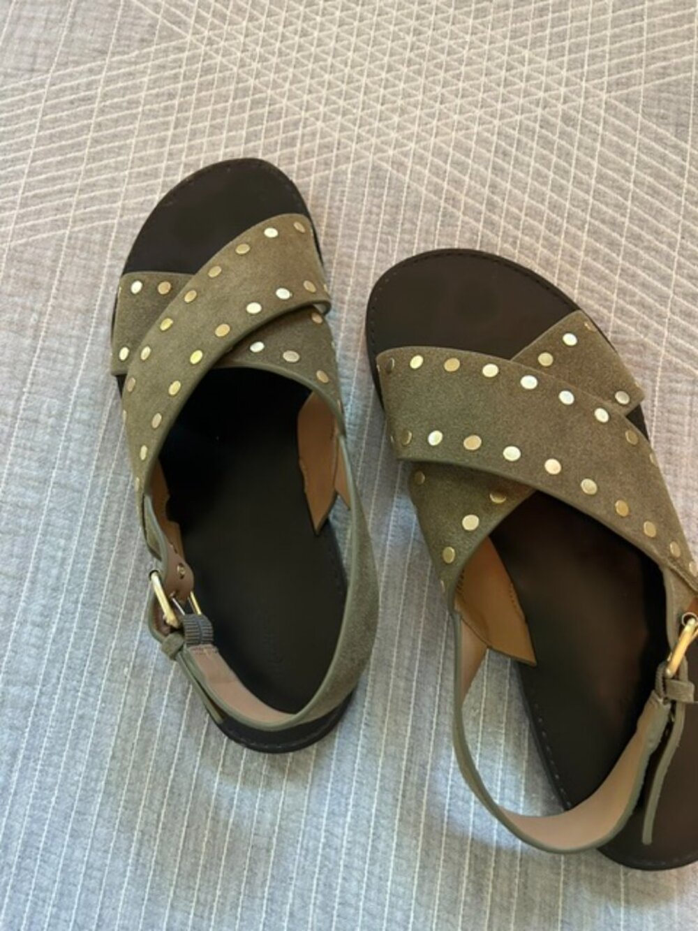 Madewell Suede Crossover Sandal, Olive Green, Size 9 - Picture 6 of 8